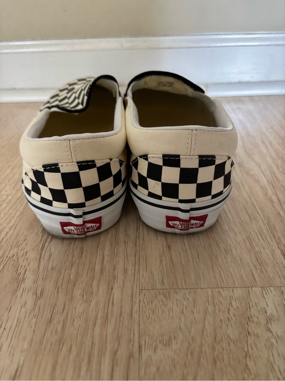 Vans Unisex Wide Classic Slip-On Checkerboard Sneakers - Black/White - Picture 6 of 6